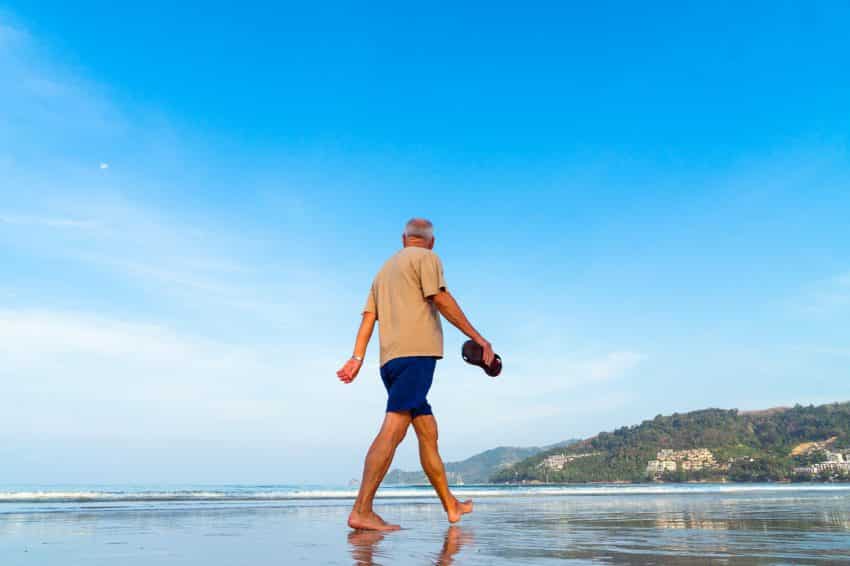 Healthy heart tips for seniors; active life style is important for fat loss